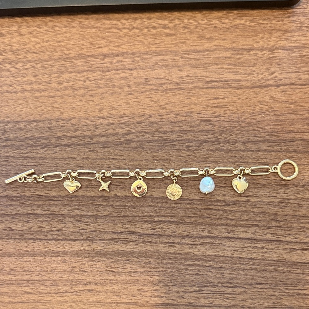 Evereve Gold Toggle Bracelet with Heart, Pearl and Star Charms